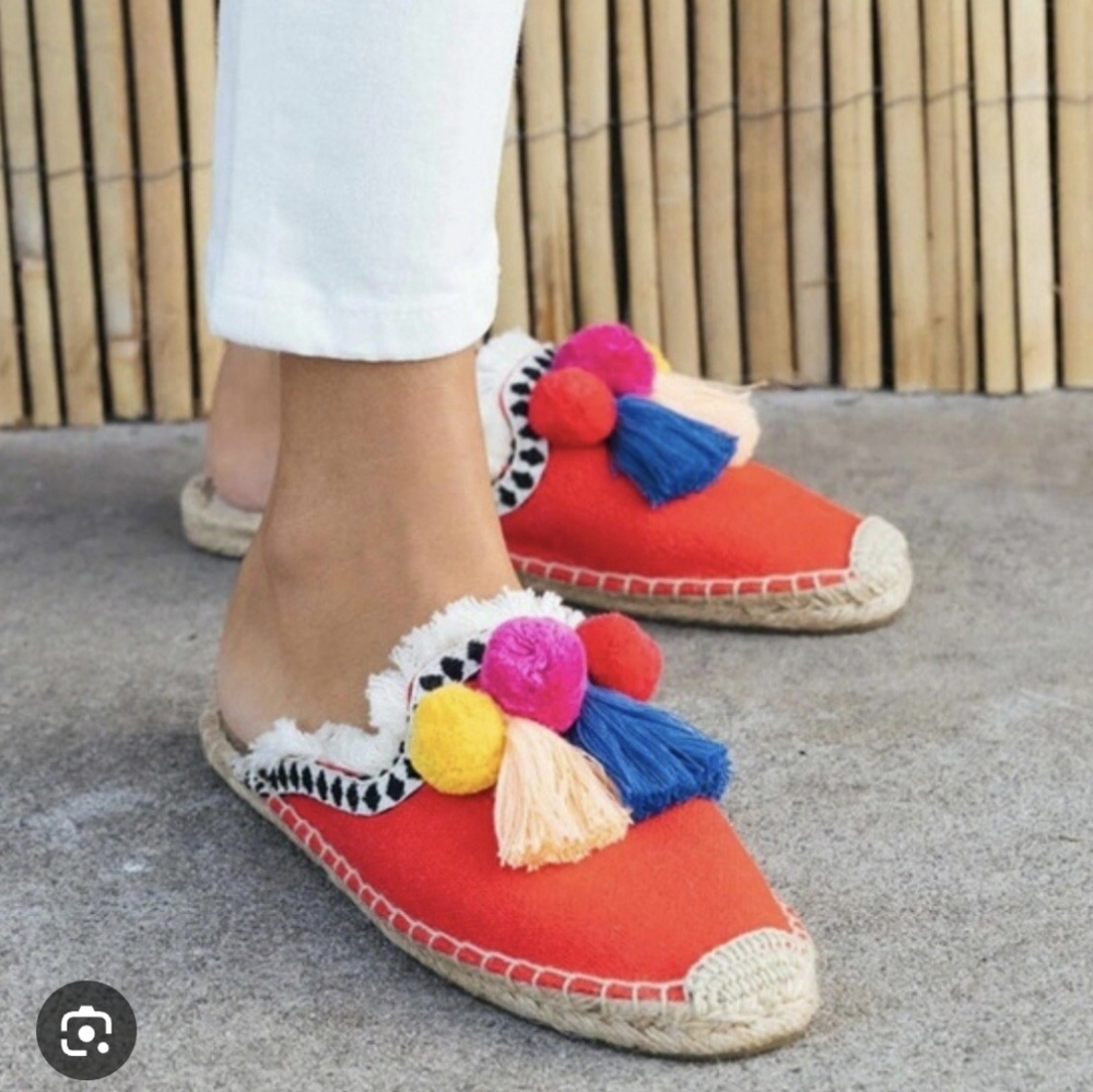 Soludos Red Espadrille Slides with Pom-Poms.New Condition